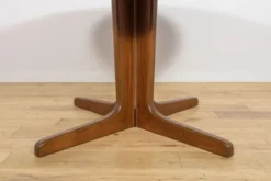 Table à manger ronde extensible en teck du milieu du siècle, Danemark, années 1960