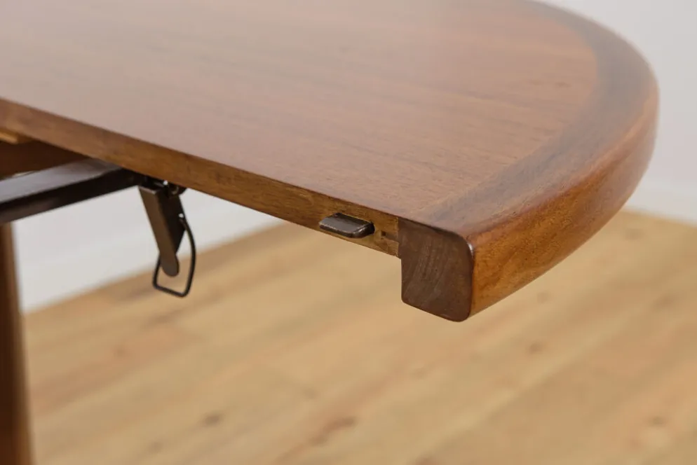 Table à manger ronde extensible en teck du milieu du siècle, Danemark, années 1960