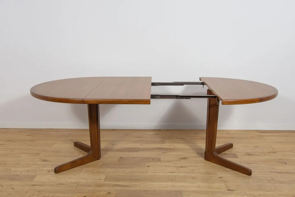 Table à manger ronde extensible en teck du milieu du siècle, Danemark, années 1960