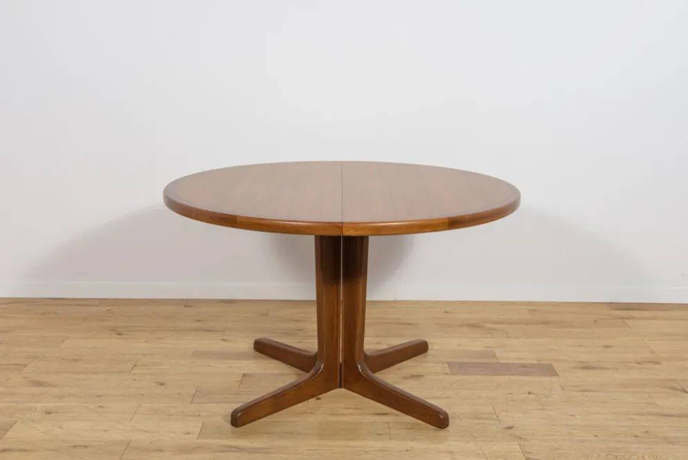Table à manger ronde extensible en teck du milieu du siècle, Danemark, années 1960