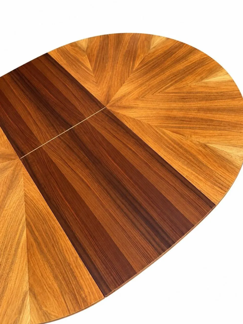 Table à manger ronde extensible par EMU, Italie, années 1960.