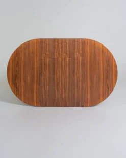 Table à manger ronde extensible en noyer, Suède, années 1960
