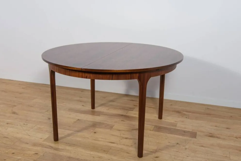 Table à manger ronde extensible en palissandre du milieu du siècle de McIntosh, Royaume-Uni, années 1960.