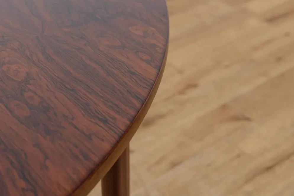 Table à manger ronde extensible en palissandre du milieu du siècle de McIntosh, Royaume-Uni, années 1960.