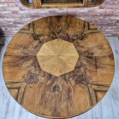 Table à manger ronde extensible en noyer burl Art Déco authentique des années 1930