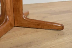 Table à manger ronde extensible en teck des années 1950, Royaume-Uni