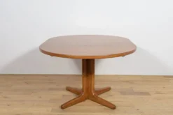 Table à manger ronde extensible en teck des années 1950, Royaume-Uni