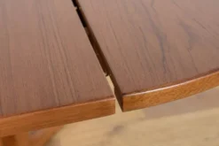 Table à manger ronde extensible en teck des années 1950, Royaume-Uni