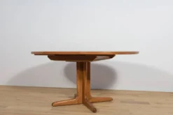 Table à manger ronde extensible en teck des années 1950, Royaume-Uni
