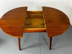 Table à manger ronde extensible moderniste danoise du milieu du siècle, 19