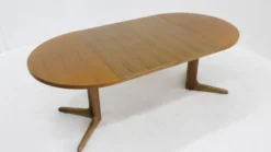 Table à manger ronde extensible danoise vintage des années 1960