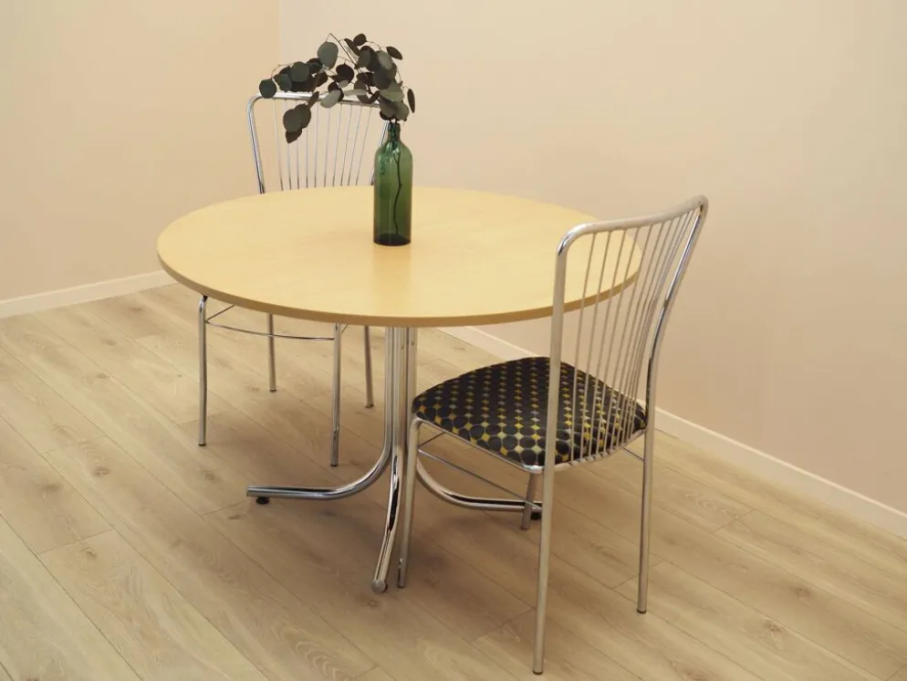 Table à manger ronde italienne sur base en métal, années 1980