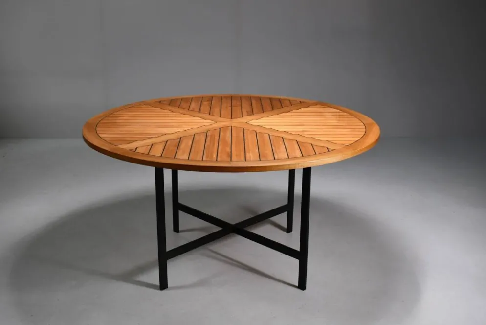 Table à manger ronde par Olle Pira. Années 1970, Suède.