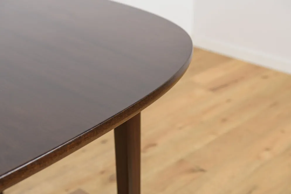 Table à manger Rungstedlund de style mid-century par Ole Wanscher pour Poul Jeppesen, Danemark, années 1960.