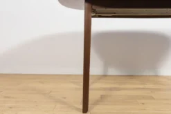 Table à manger Rungstedlund de style mid-century par Ole Wanscher pour Poul Jeppesen, Danemark, années 1960.