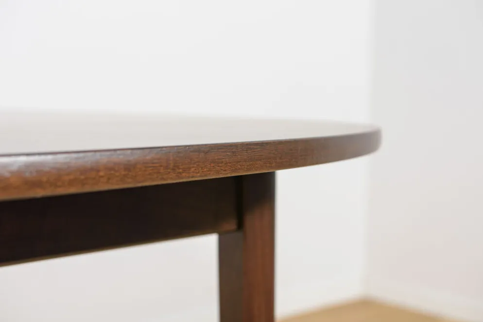 Table à manger Rungstedlund de style mid-century par Ole Wanscher pour Poul Jeppesen, Danemark, années 1960.