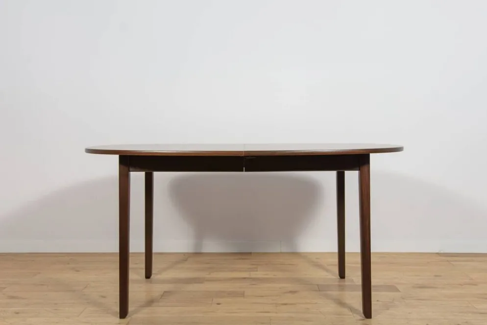 Table à manger Rungstedlund de style mid-century par Ole Wanscher pour Poul Jeppesen, Danemark, années 1960.