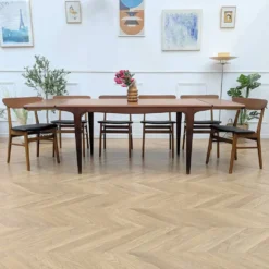 Table manger scandinave