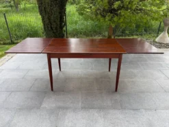 Table à manger scandinave palissandre année 60