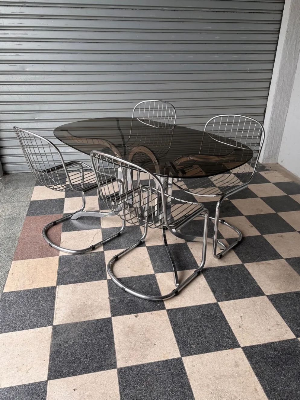 Table à manger seventies