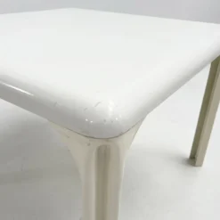 Table à manger Stadio Blanche par Vico Magistretti pour Artemide, 1970