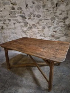 Table à manger / table de vigneron française ancienne, primitive et pliante