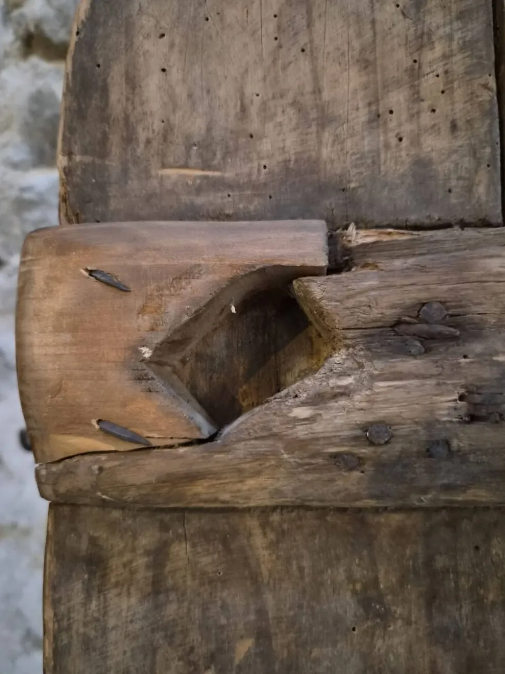 Table à manger / table de vigneron française ancienne, primitive et pliante
