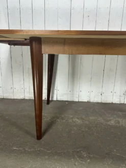 Table à manger vintage en teck extensible – années 60