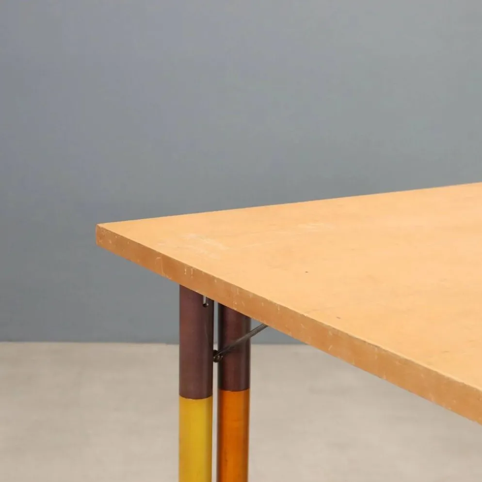 Table à manger vintage Karan d'Ache Malobbia, design Citterio et Nava, années 1980