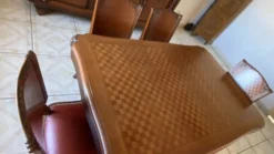 Table marqueterie et sculpture
