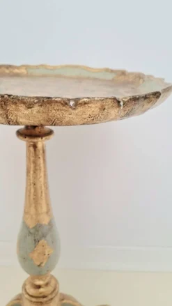 Table à martini trépied en bois doré florentin italien du milieu du siècle en sauge et