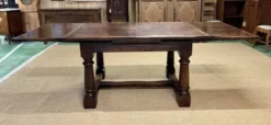 Table monastère anglaise avec allonges fin 19ème en orme et chêne