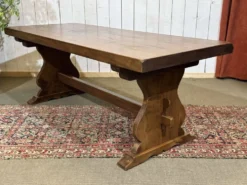 Table monastère en acajou des années 1970 - L=2m l=80cm H=75cm