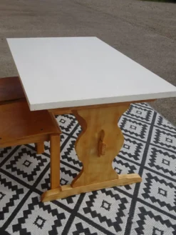 Table monastère en bois