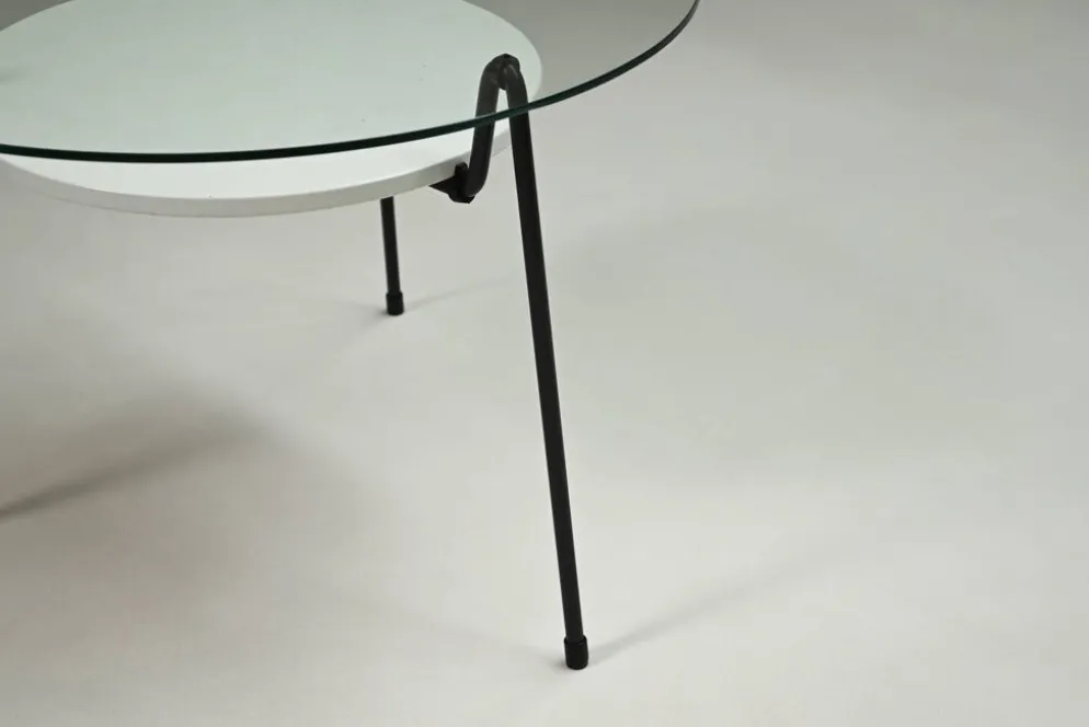 Table “Mug” par Wim Rietveld pour Gispen, années 1950, Pays-Bas.