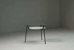 Table “Mug” par Wim Rietveld pour Gispen, années 1950, Pays-Bas.