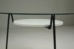 Table “Mug” par Wim Rietveld pour Gispen, années 1950, Pays-Bas.