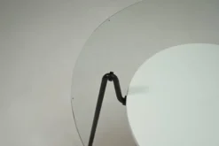 Table “Mug” par Wim Rietveld pour Gispen, années 1950, Pays-Bas.