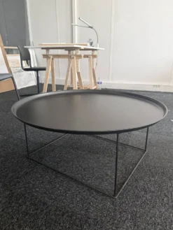 Table noire B&B Italia de Patricia Urquiola