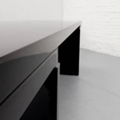Table Orseolo de Carlo Scarpa, Simon Gavina, années 1970.