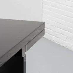 Table Orseolo de Carlo Scarpa, Simon Gavina, années 1970.