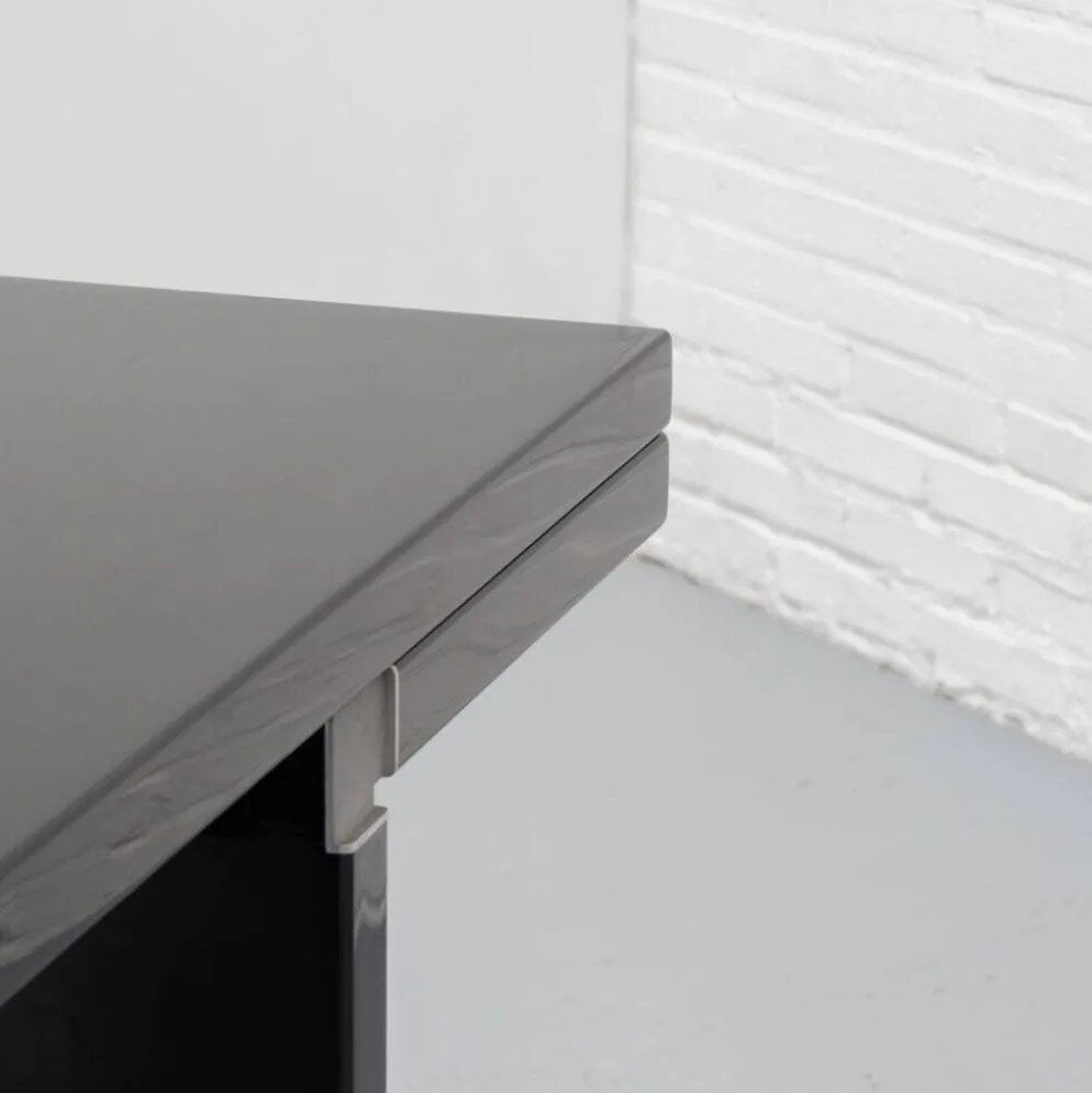 Table Orseolo de Carlo Scarpa, Simon Gavina, années 1970.