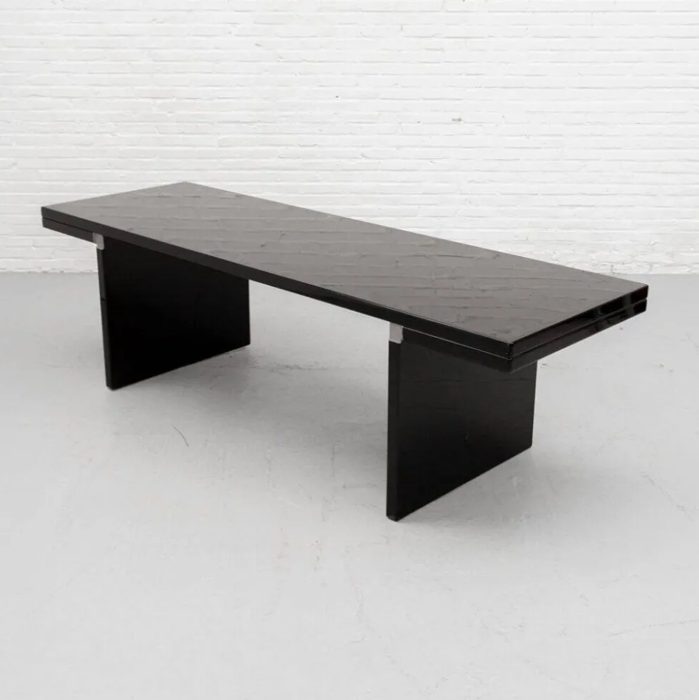 Table Orseolo de Carlo Scarpa, Simon Gavina, années 1970.