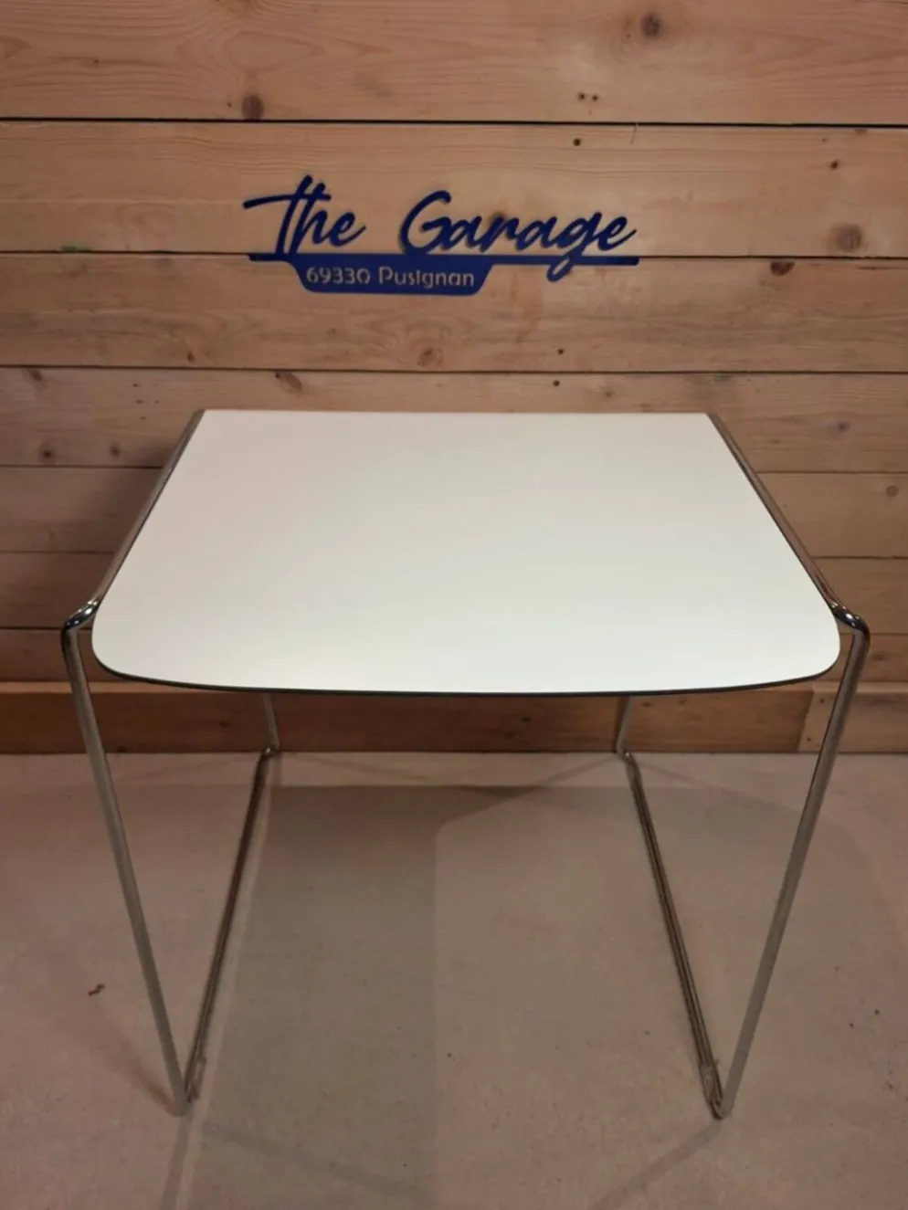 Table ou bureau tudor de la maison howe