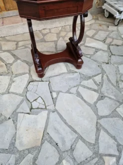 Table à Ouvrage d'époque Restauration En Acajou