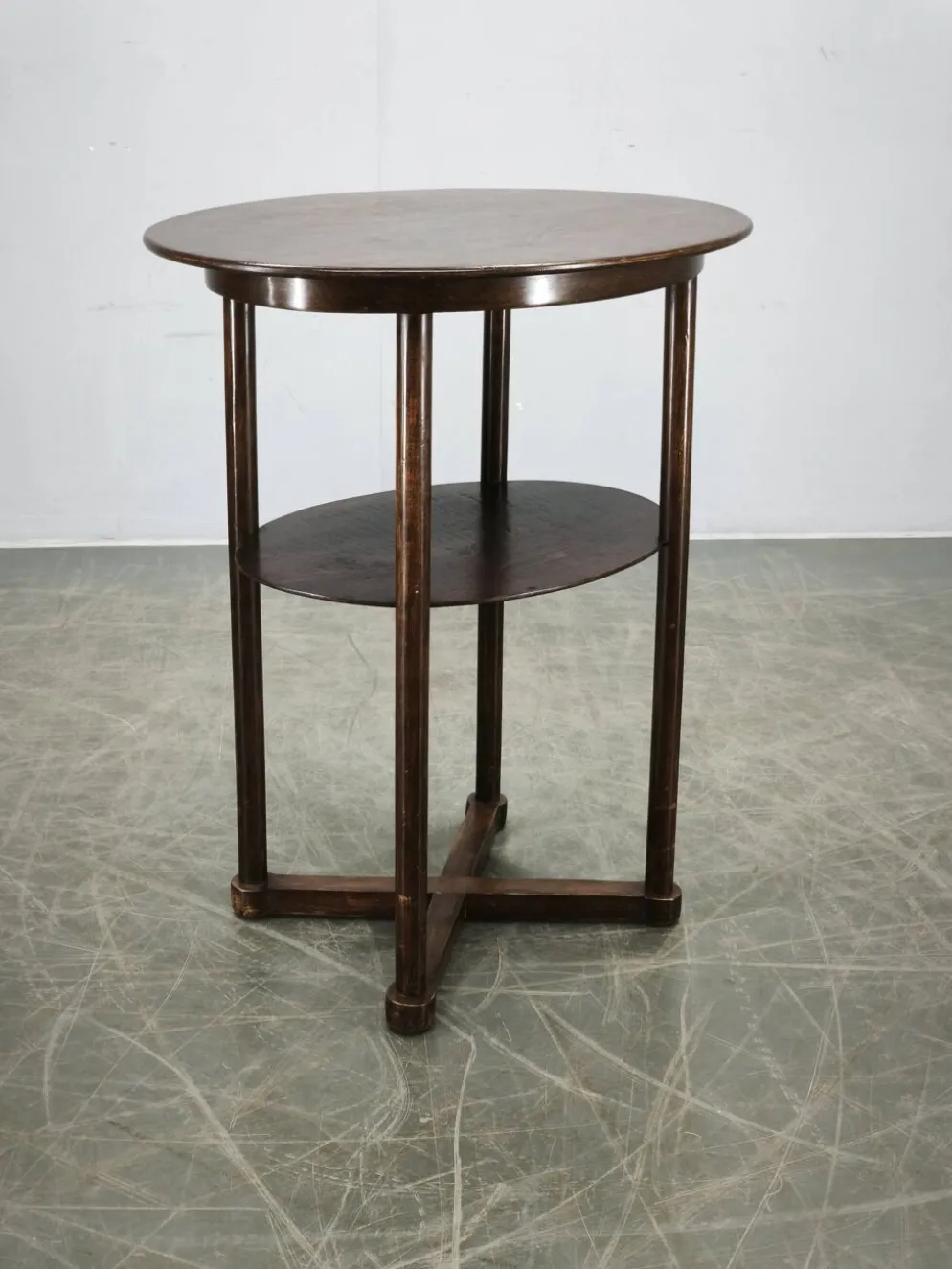 Table ovale de Josef Hoffmann, Sécession de Vienne, Kohn ou Thonet, vers 1900