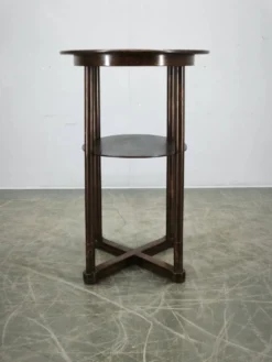 Table ovale de Josef Hoffmann, Sécession de Vienne, Kohn ou Thonet, vers 1900