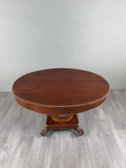 Table ovale de style Empire à pied central, XIXe siècle