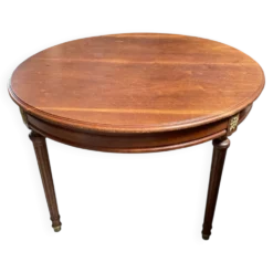 Table ovale de style Louis XVI – Bois et Bronzes dorés