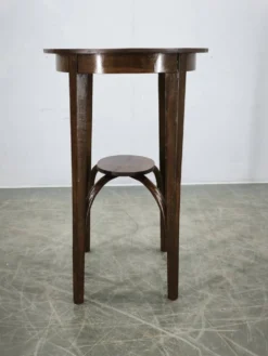 Table ovale en bois courbé Thonet No. 207 par Mazowia, Pologne, années 1910